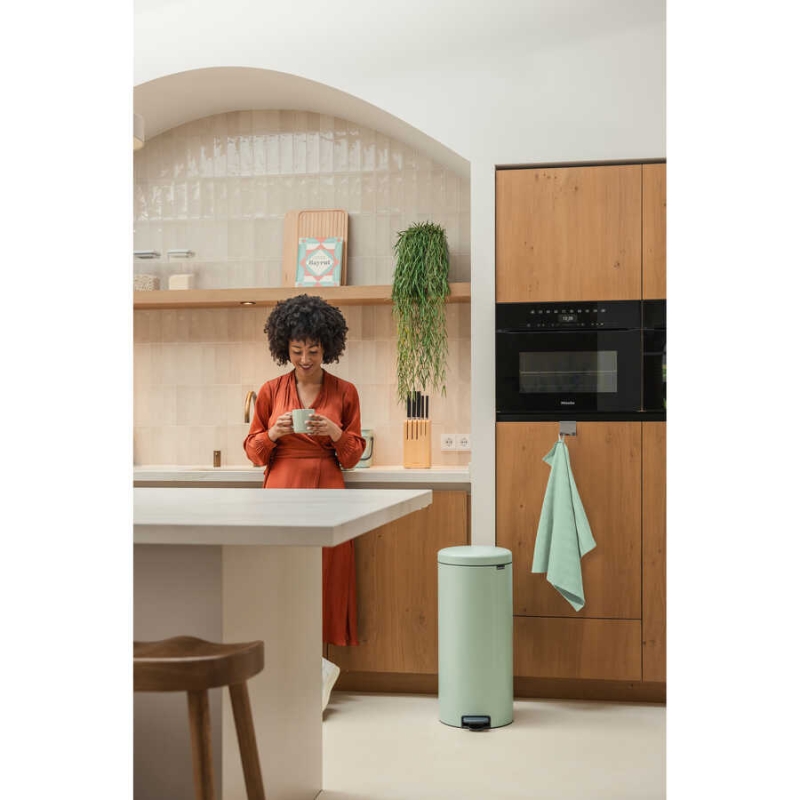 Brabantia Çöp Kutusu 30 litre Newicon Pedallı, Jade Green 233944 - 20BRA233944