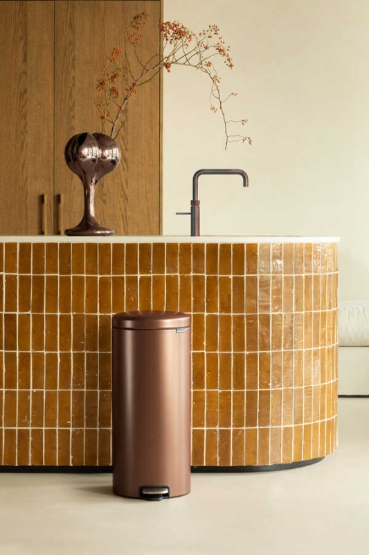 Brabantia Çöp Kutusu 30 litre Newicon Pedallı, Warm Bronze 238789 - 20BRA238789