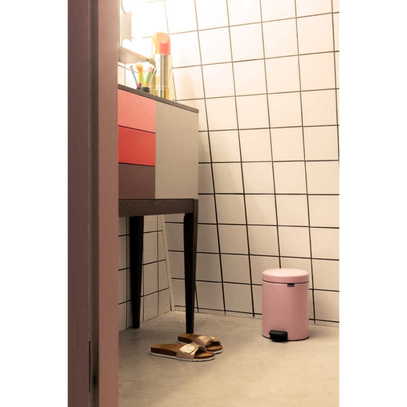 Brabantia Çöp Kutusu 5 litre Newicon Pedallı Mineral, Lilac Pink 255281 - 20BRA255281