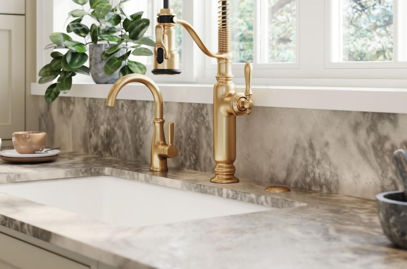 Kohler Eviye Bataryası Tournant Profesyonel, Mat Altın - 10KOH77515-2MB