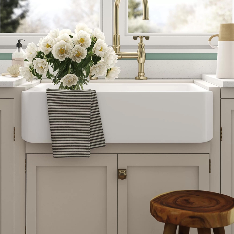 Kohler Eviye Whitehaven Döküm Apron-Front Beyaz - 10KOH6489-0