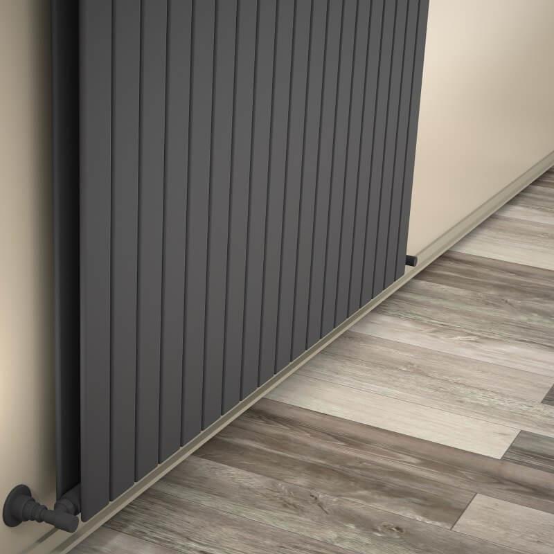 Tip 20V Dekoratif Radyatör 600x1402 Antrasit - 2DR20V06001402B2S