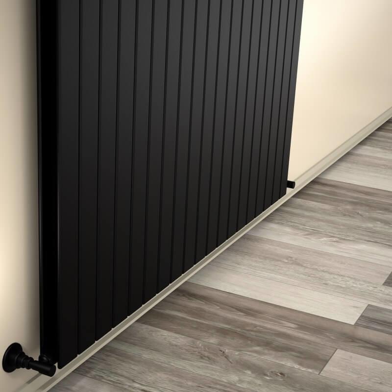 Tip 20V Dekoratif Radyatör 600x1402 Mat Siyah - 2DR20V06001402B3S