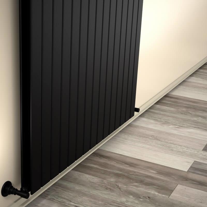 Tip 20V Dekoratif Radyatör 900x1106 Mat Siyah - 2DR20V09001106B3S
