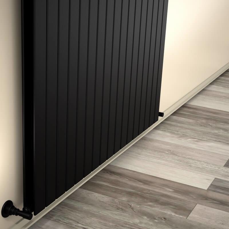 Tip 20V Dekoratif Radyatör 900x1254 Mat Siyah - 2DR20V09001254B3S