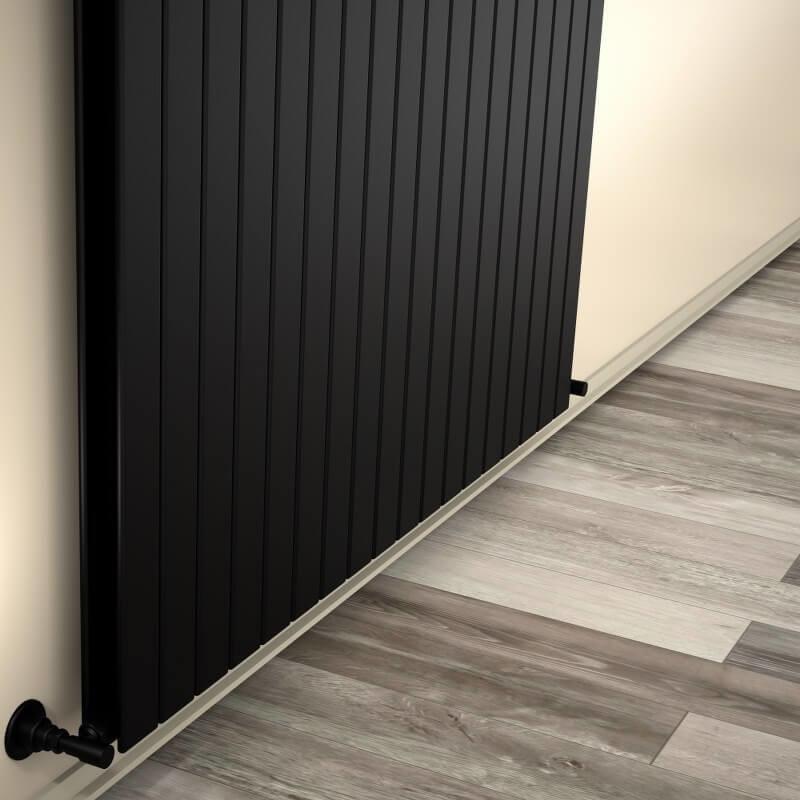 Tip 20V Dekoratif Radyatör 900x1328 Mat Siyah - 2DR20V09001328B3S