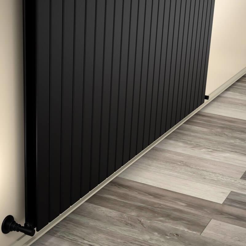Tip 20V Dekoratif Radyatör 900x1846 Mat Siyah - 2DR20V09001846B3S