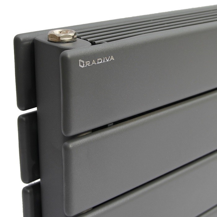 Tip 21H Dekoratif Radyatör 588x2000 Antrasit - 221H05882000B2TS